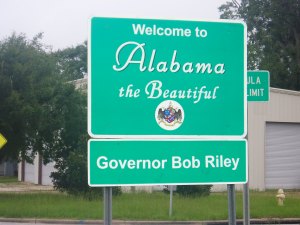 Alabama state line - as we leave the state!